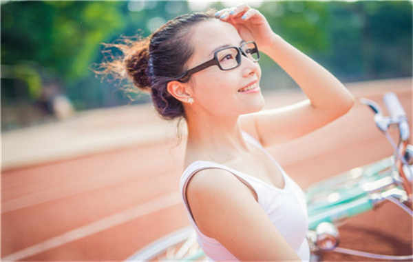 卫滨验血亲自去和邮寄哪个准